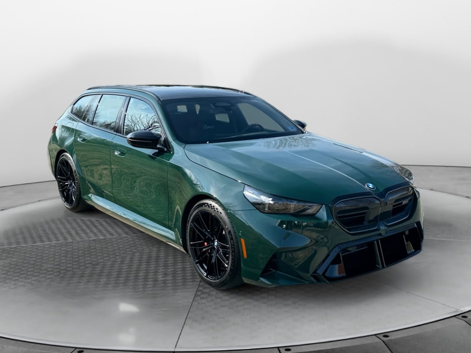 2026 BMW M5 M5 Touring's photo
