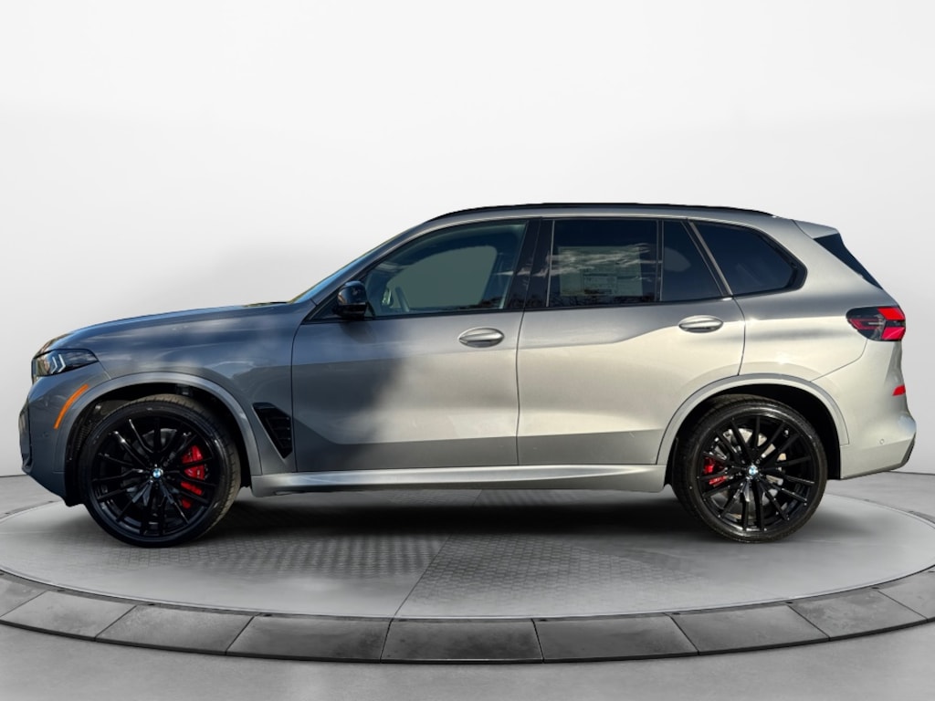 New 2026 BMW X5 M60i SUV