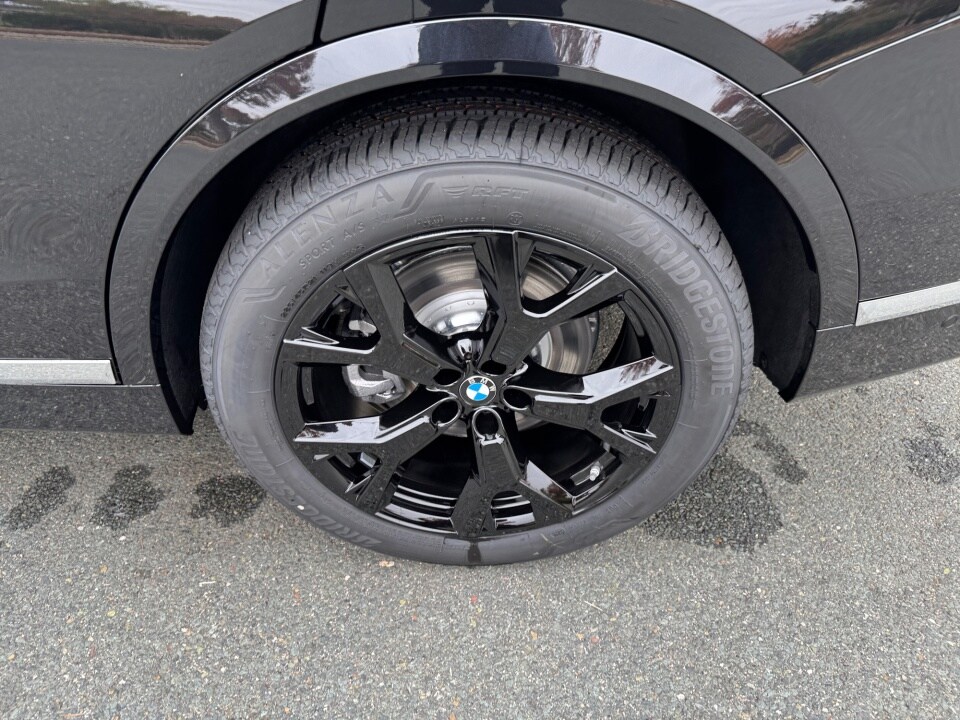 2026 BMW X7 40i - Photo 22