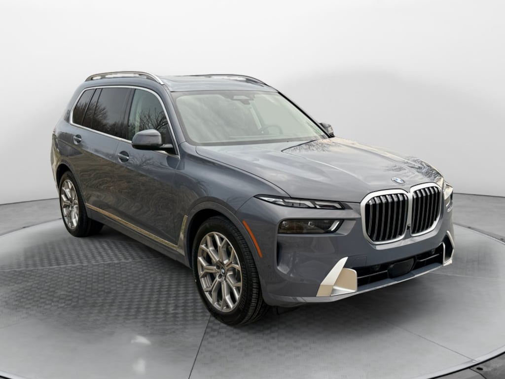 New 2026 BMW X7 xDrive40i SUV