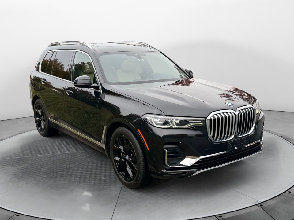 2021 BMW X7 40i