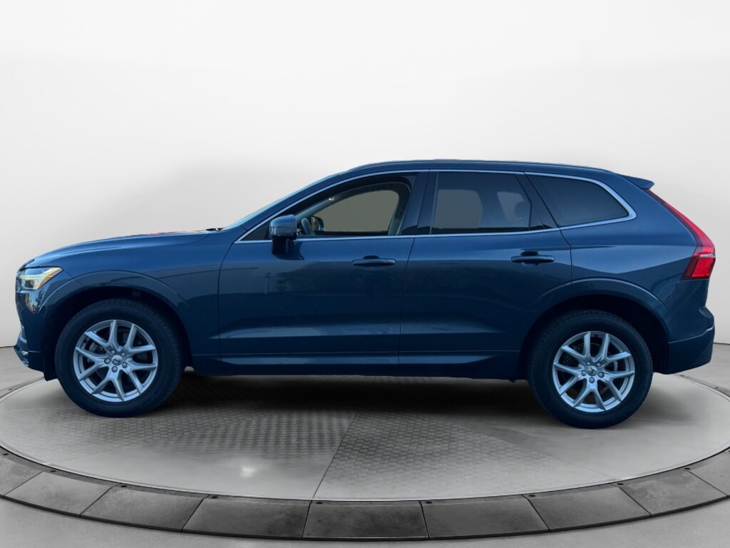 Used 2020 Volvo XC60 T5 Momentum SUV