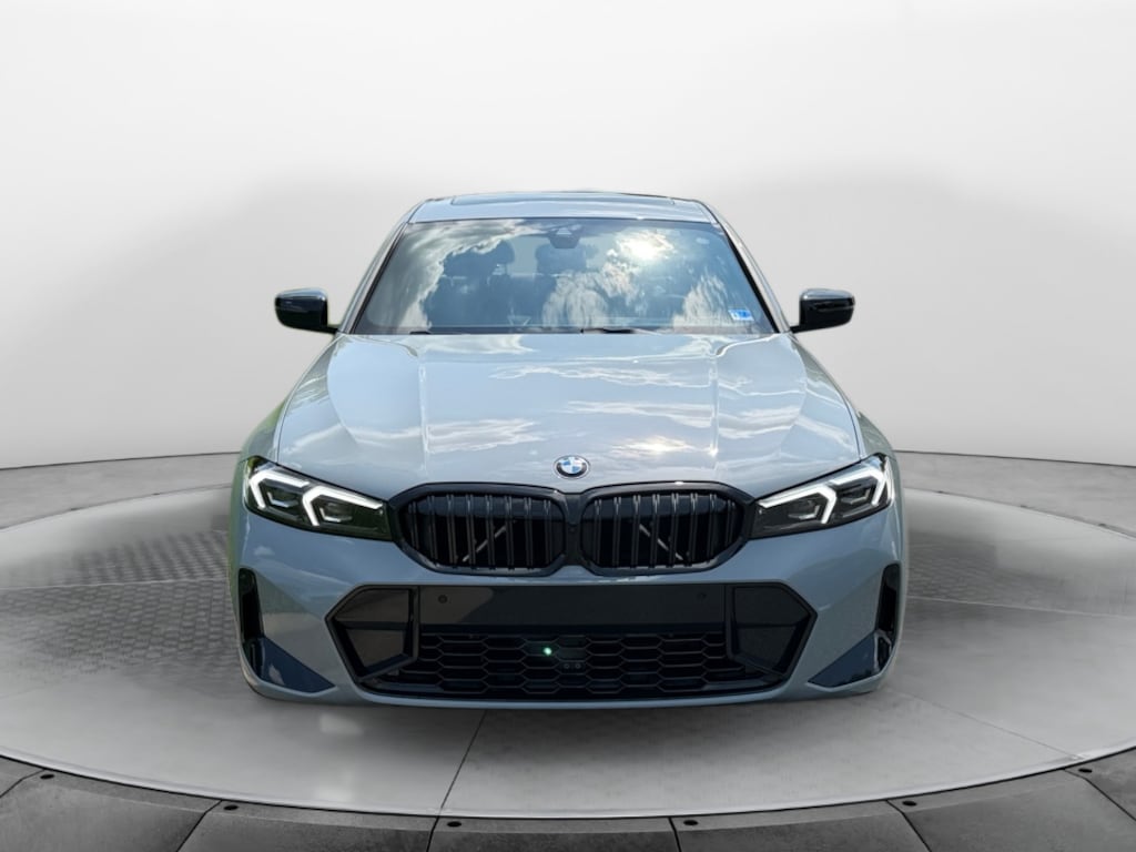 New 2026 BMW 330i xDrive Sedan