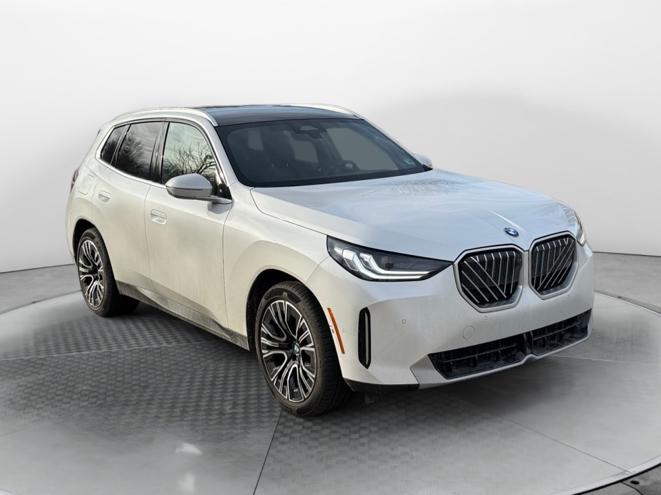 2025 BMW X3 30's photo