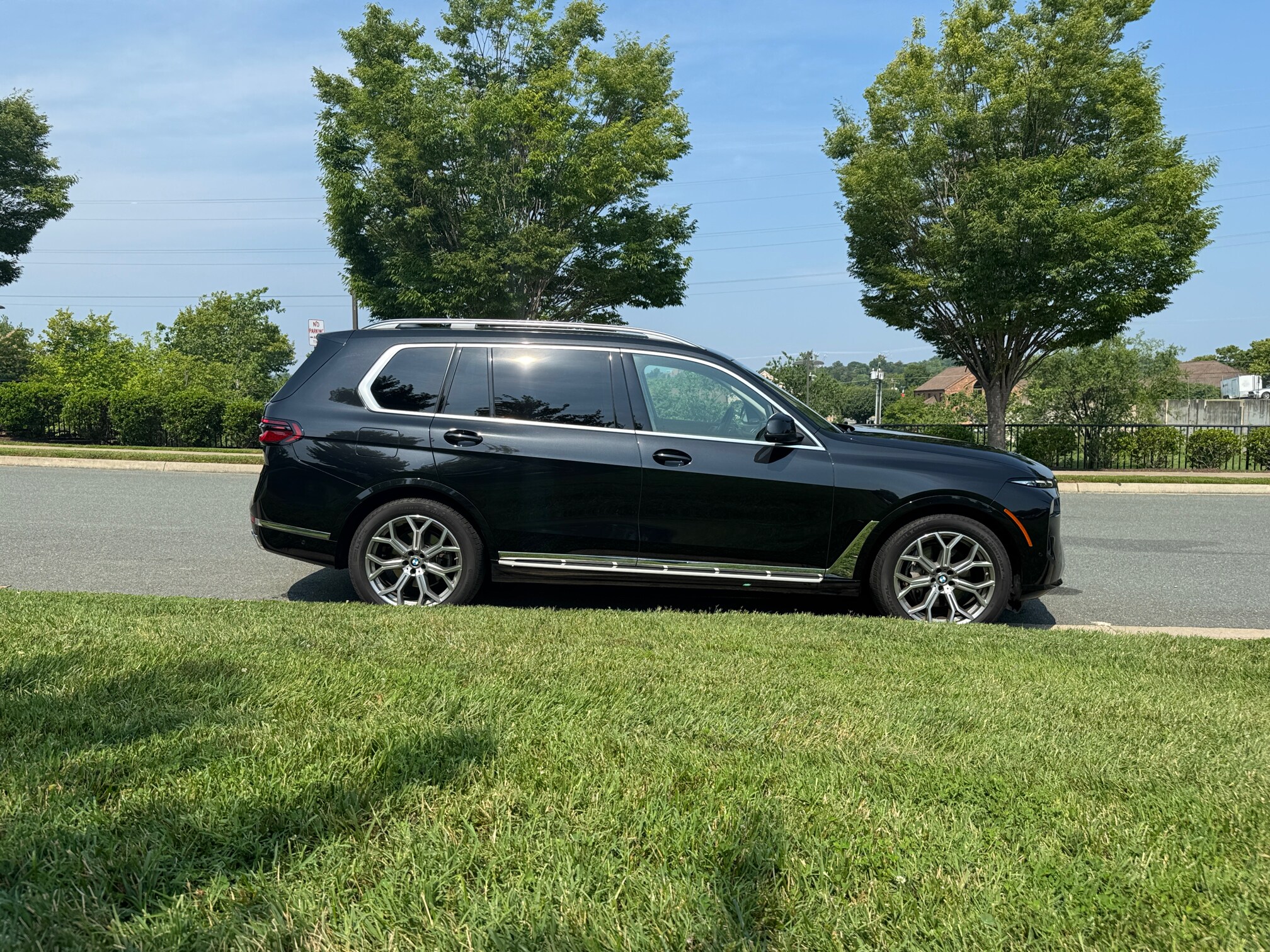 2025 Bmw X7 xDrive40i photo 2