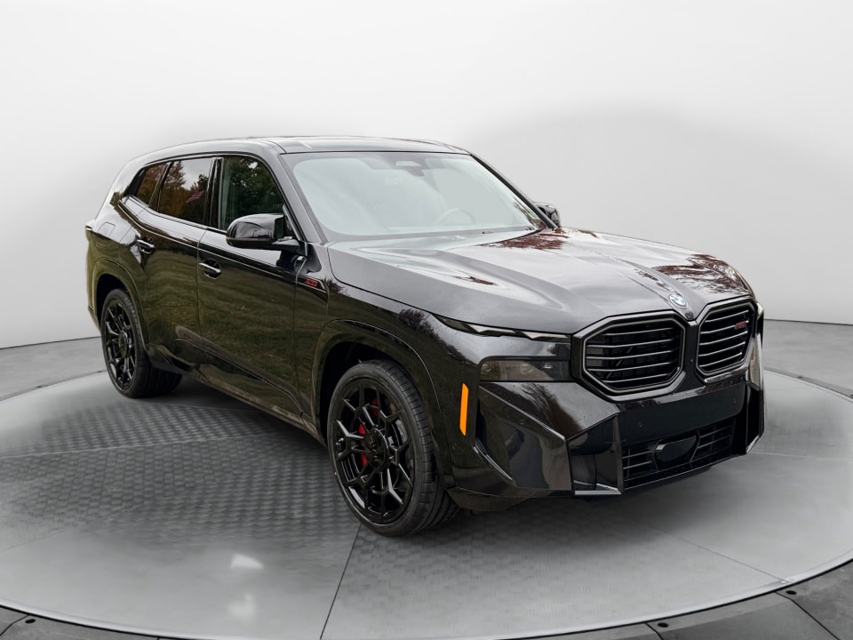 2026 BMW XM Base's photo