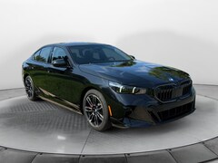 2026 BMW 550e xDrive Sedan