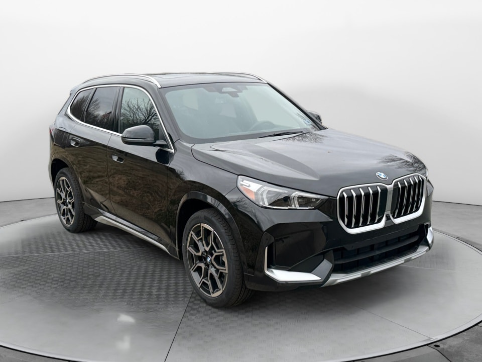 2026 BMW X1 xDrive28i's photo