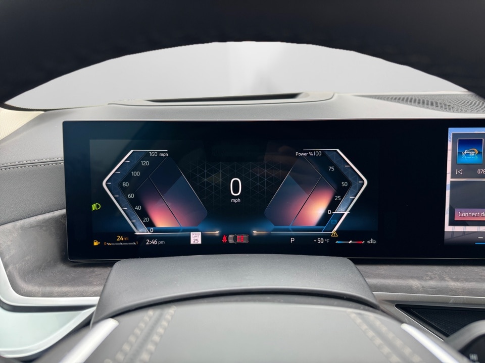 2026 BMW X7 40i - Photo 11