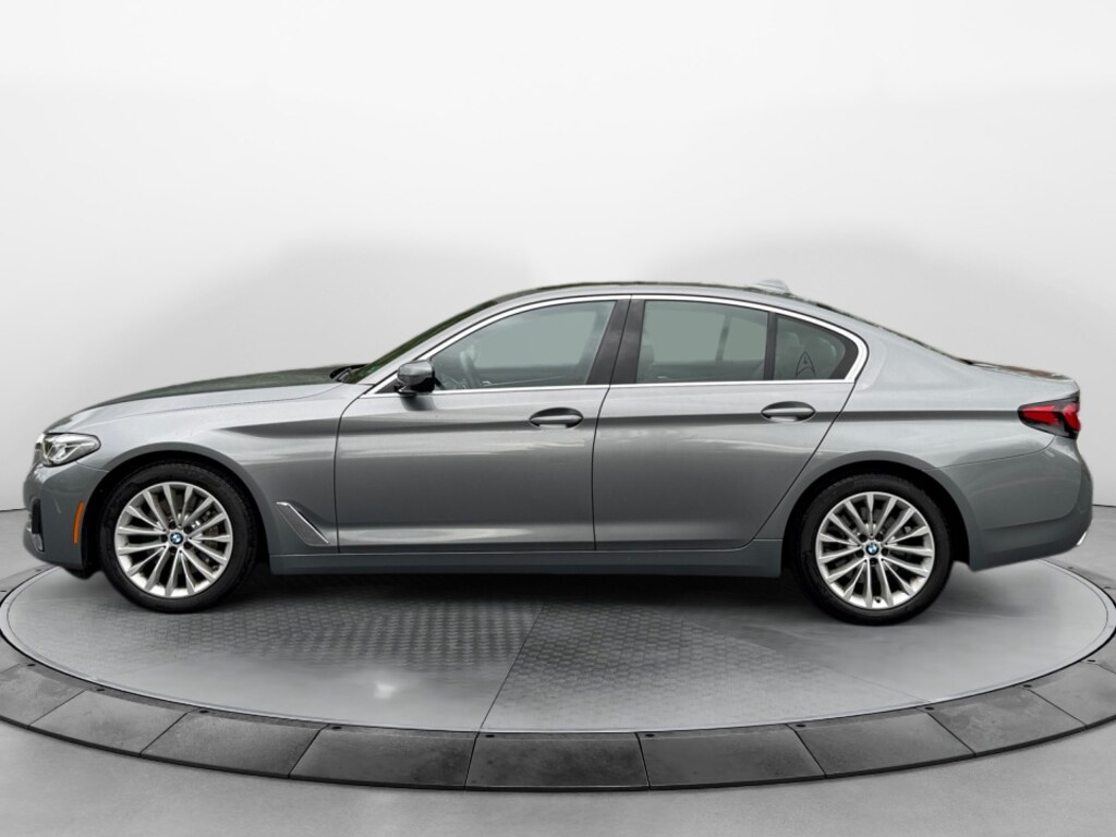 Used 2023 BMW 530i xDrive Sedan
