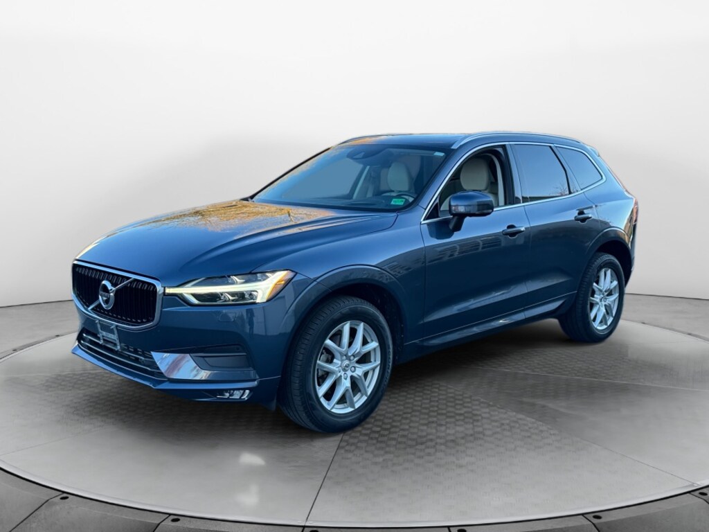 Used 2020 Volvo XC60 T5 Momentum SUV