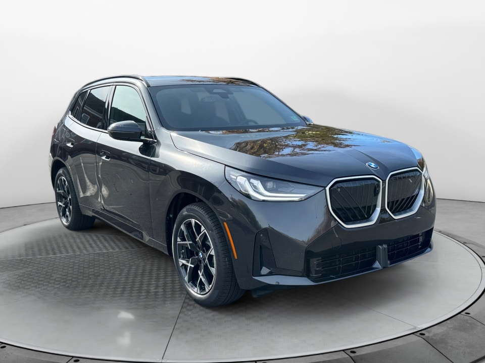 2026 BMW X3 30's photo
