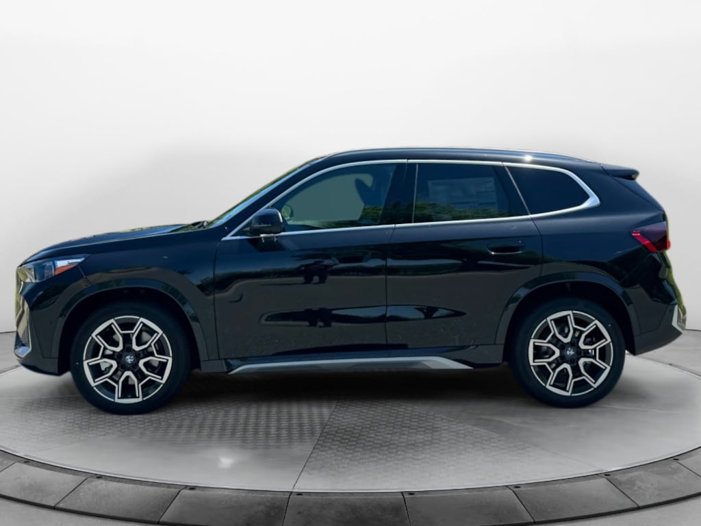 New 2026 BMW X1 xDrive28i SUV