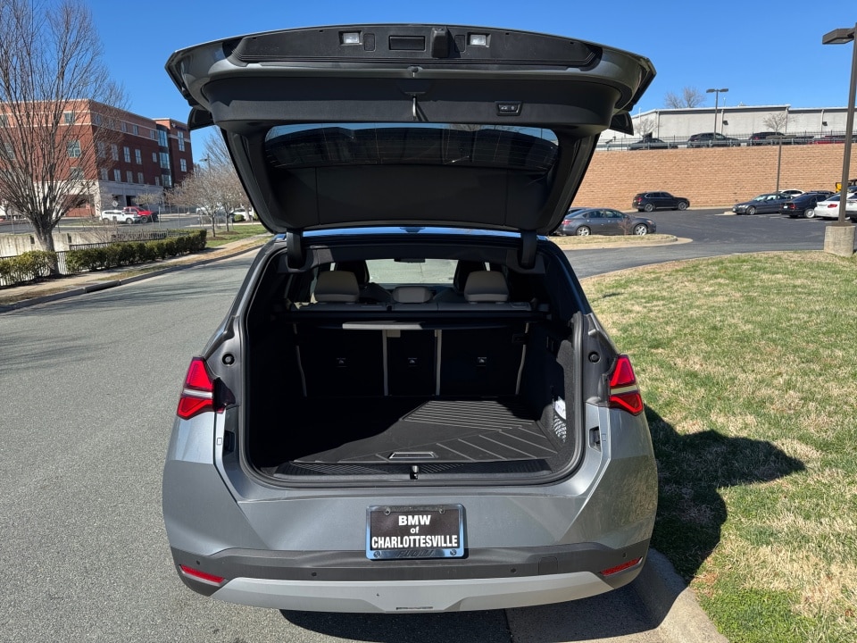 2026 BMW X3 30 - Photo 15