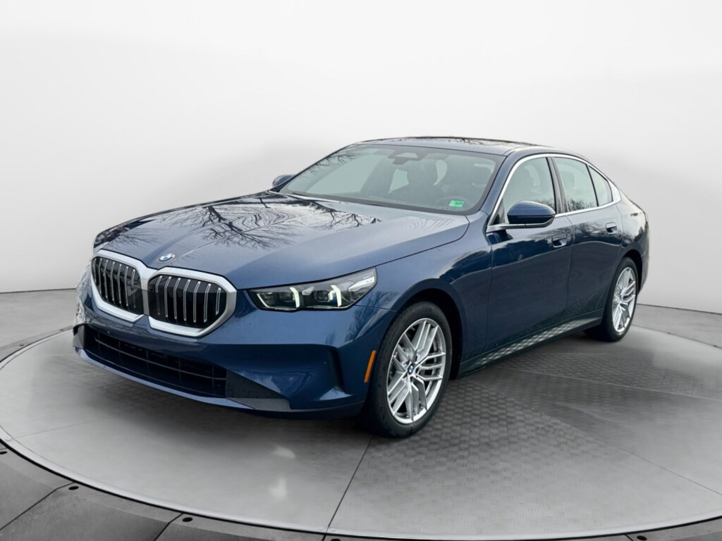 Used 2025 BMW 530i xDrive Sedan