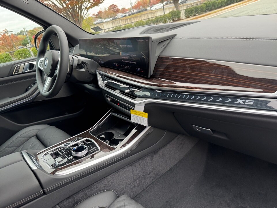 2026 BMW X5 50e - Photo 28