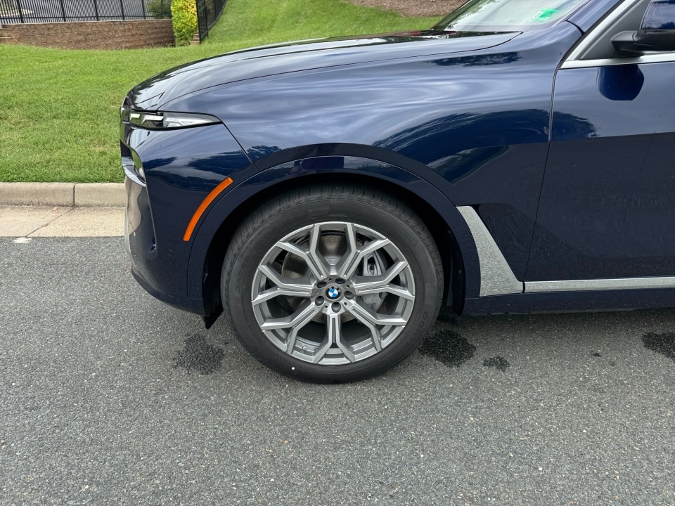 2026 BMW X7 40i - Photo 27