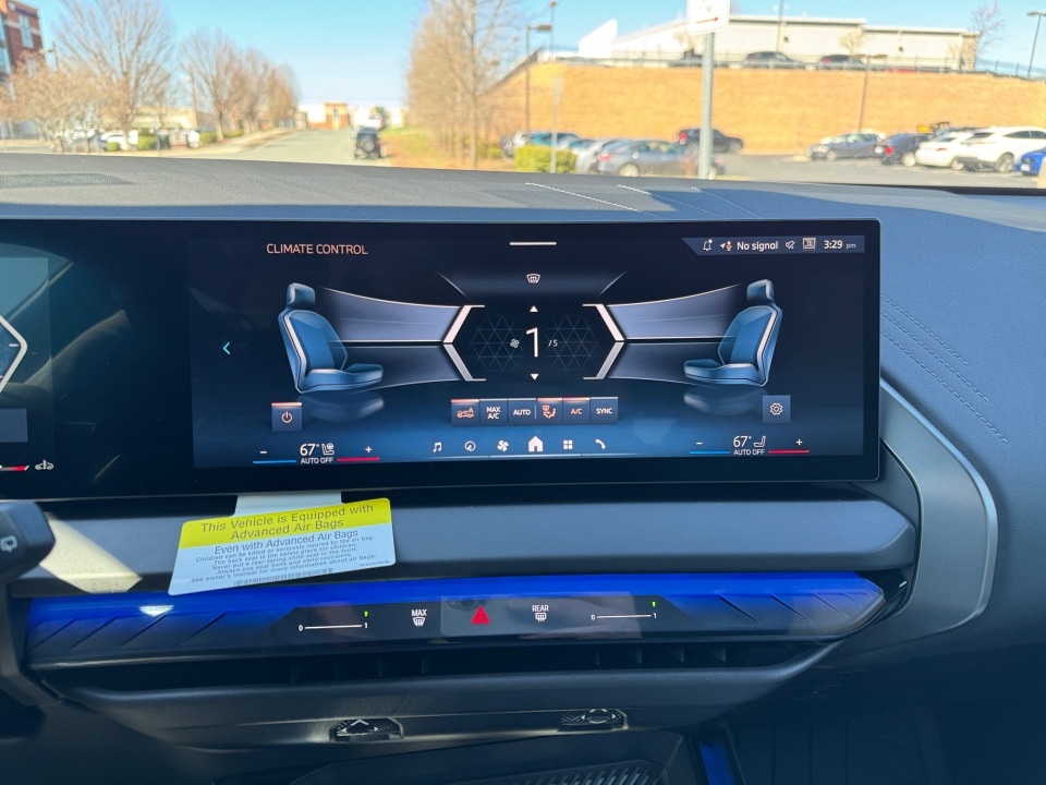 2026 BMW X3 30 - Photo 18