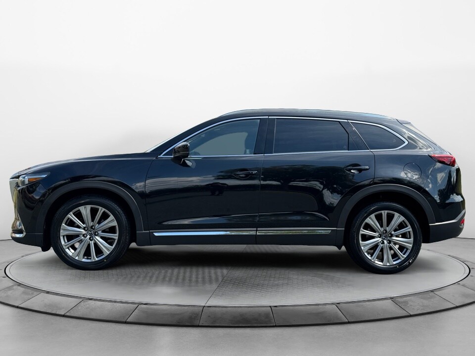 2022 Mazda CX-9 Signature photo 4