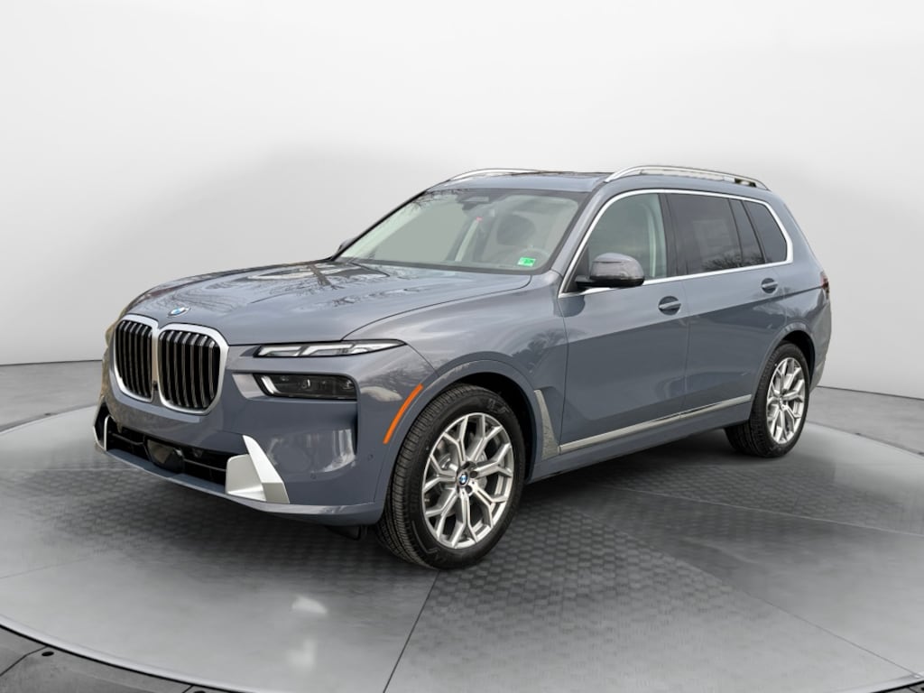 New 2026 BMW X7 xDrive40i SUV