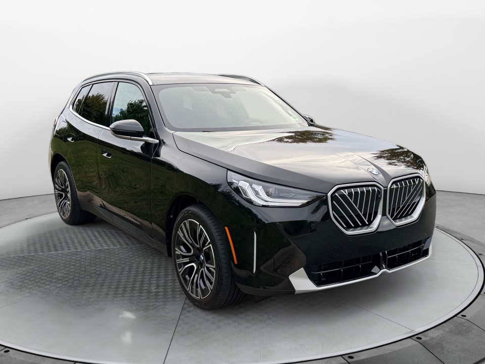 2026 BMW X3 30 XDRIVE's photo