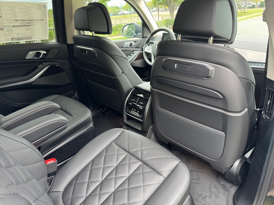 2026 BMW X7 40i - Photo 29