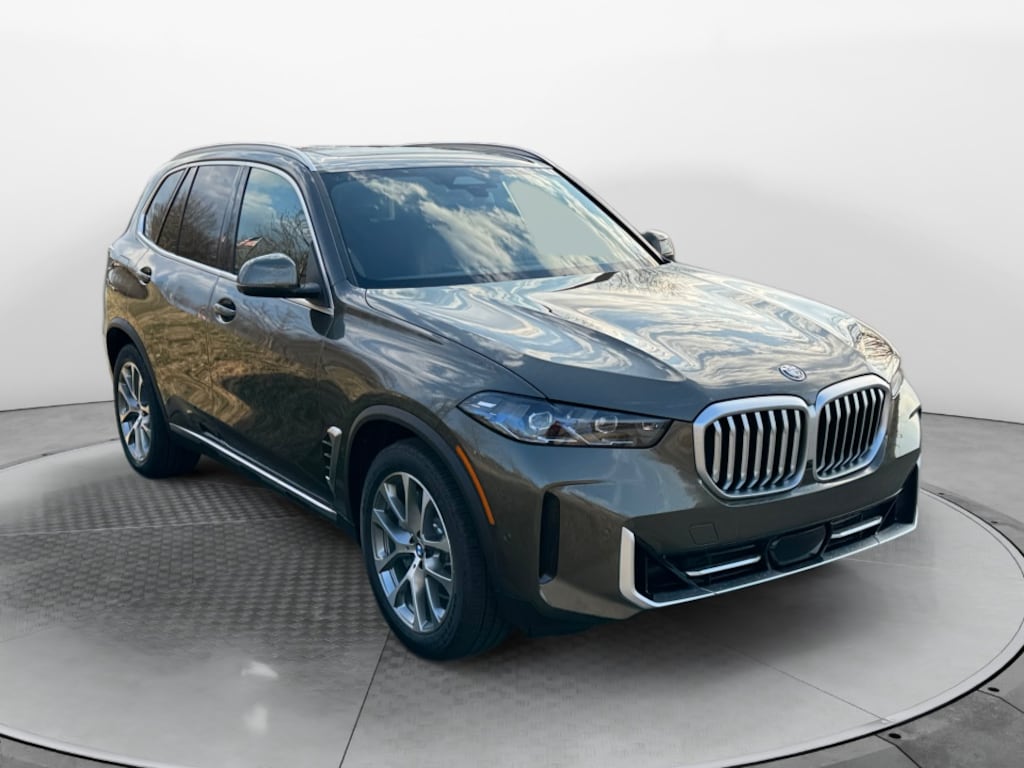 New 2026 BMW X5 PHEV xDrive50e SUV