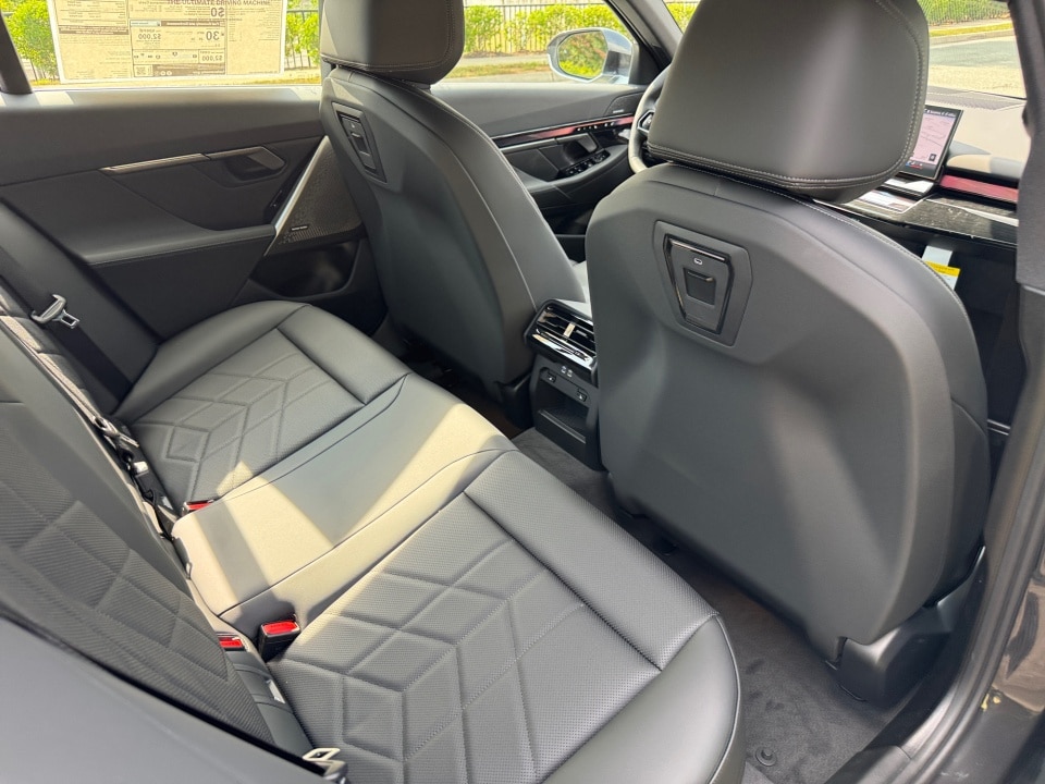 2027 BMW 5 Series 530i - Photo 29