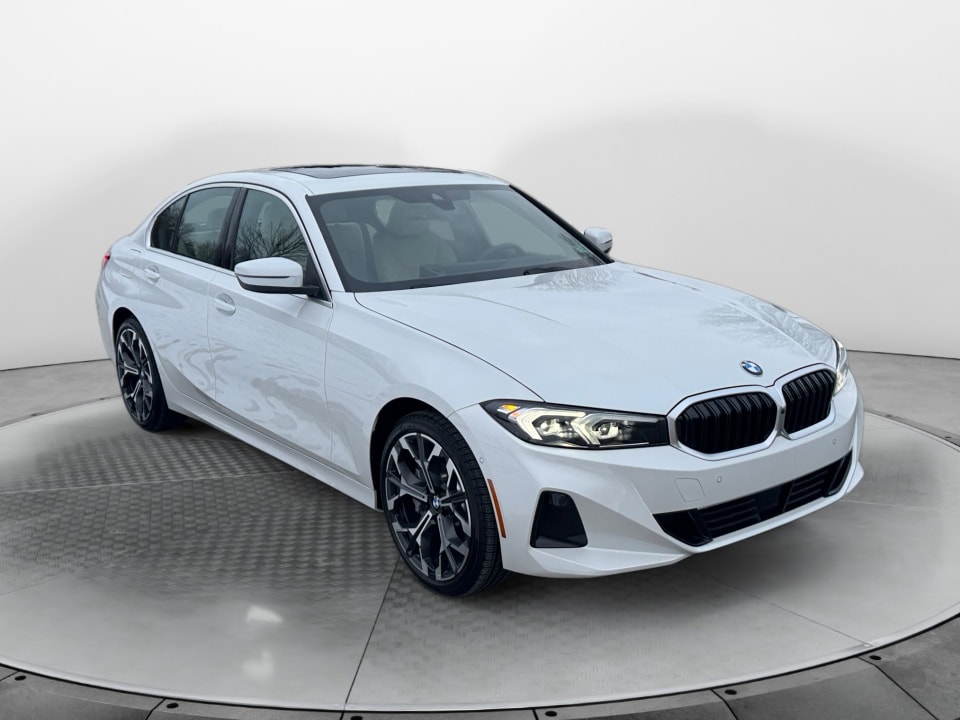 2026 BMW 3 Series 330i xDrive Sedan's photo