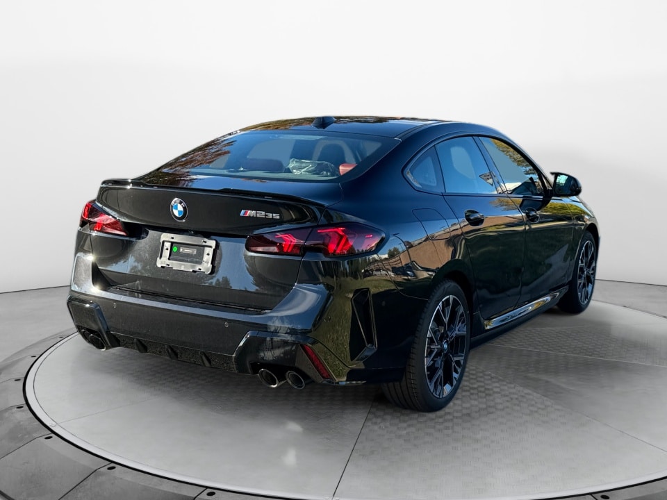 2026 BMW 2 Series M235 - Photo 7