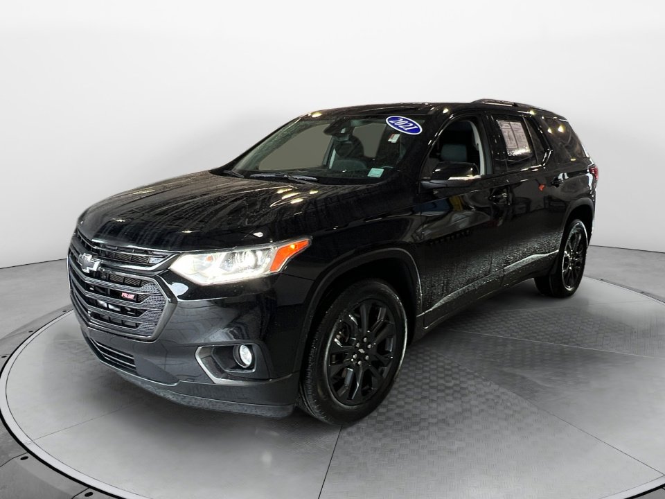 2021 Chevrolet Traverse RS photo 2