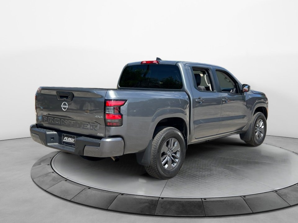 2025 Nissan Frontier SV - Photo 7