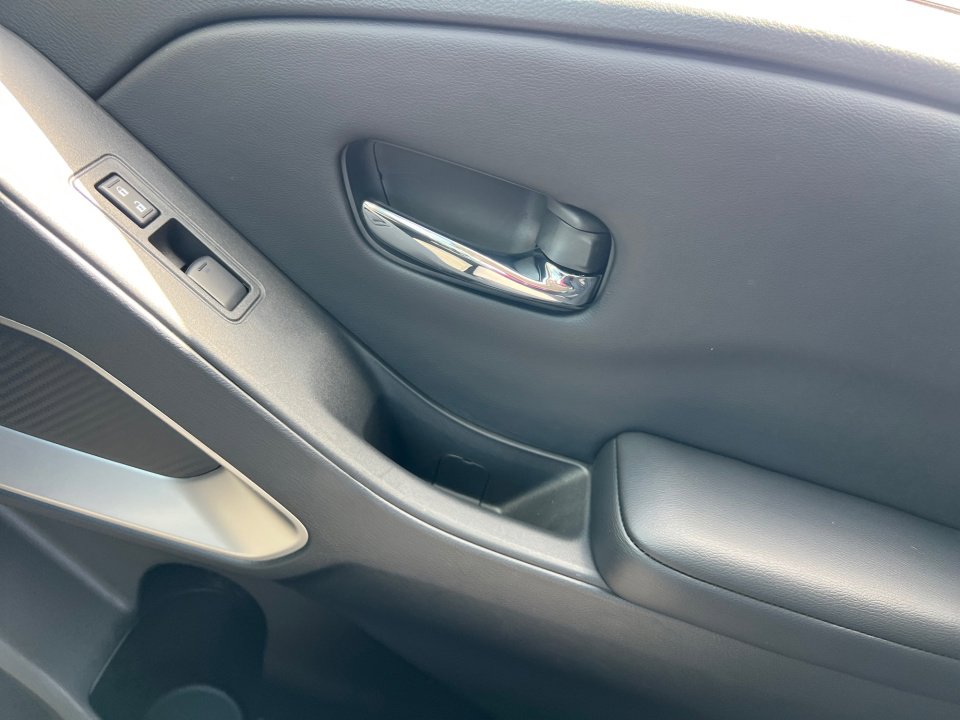 2025 Nissan Frontier SV - Photo 32