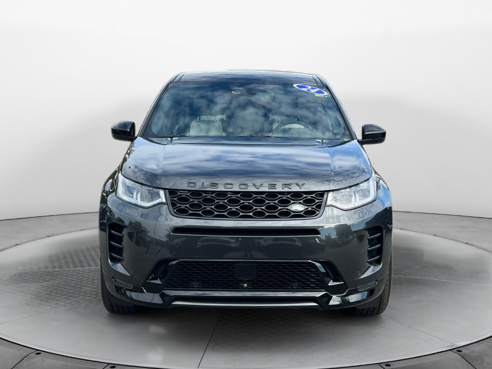 2024 Land Rover Discovery Sport Dynamic SE photo 2