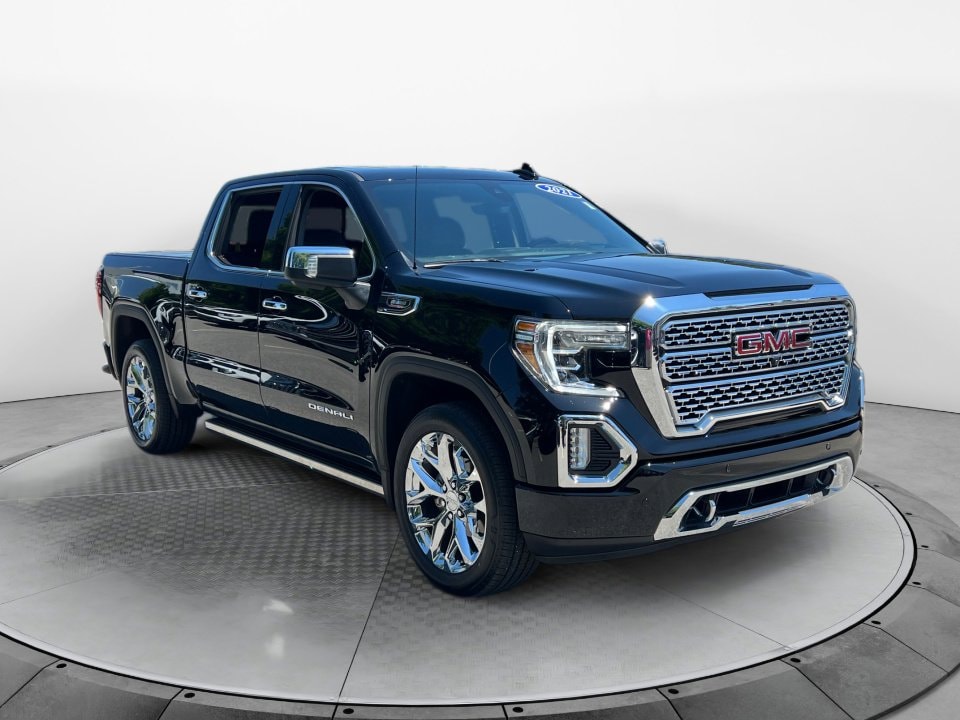2021 GMC Sierra 4WD Crew Cab Short Box Denali's photo