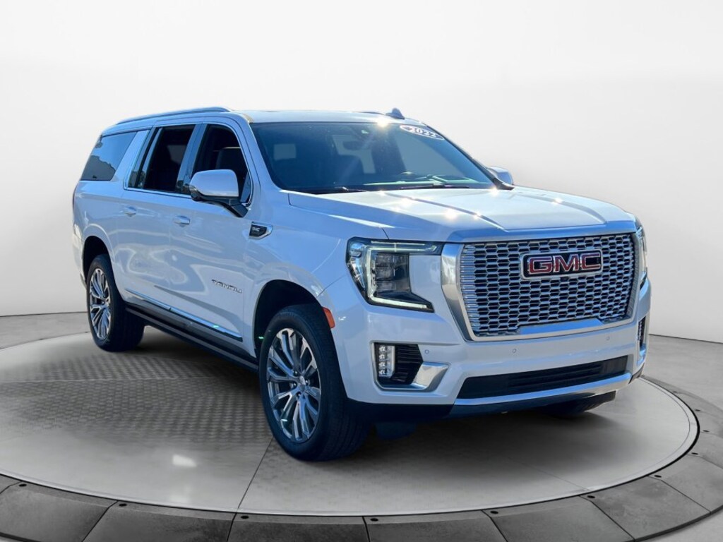 Used 2022 GMC Yukon XL Denali SUV