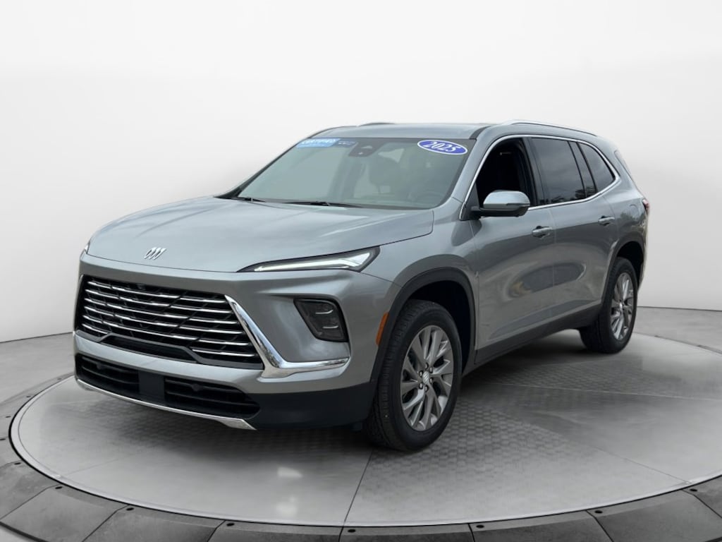 New 2025 Buick Enclave Preferred SUV