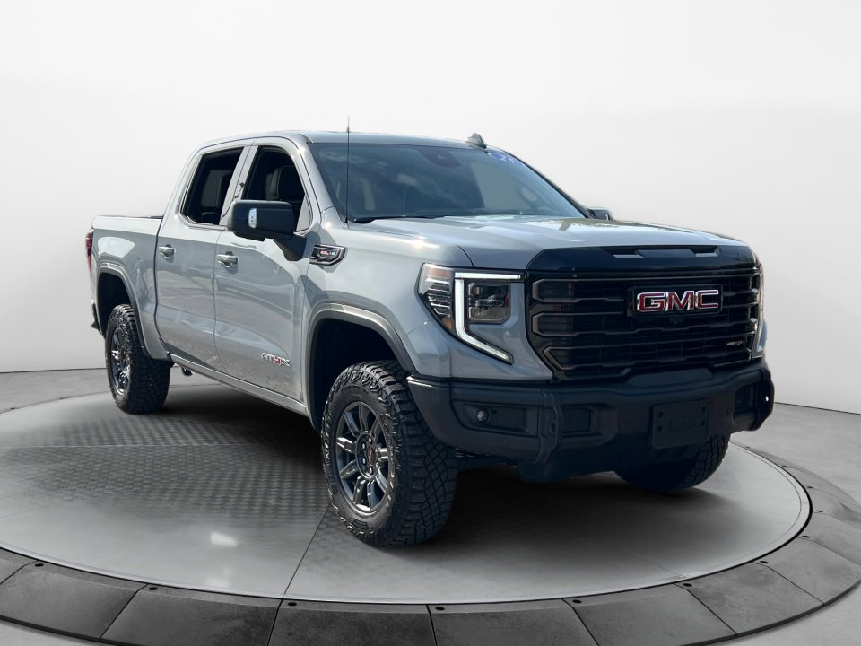 2025 GMC Sierra 4WD Crew Cab Short Box AT4X's photo