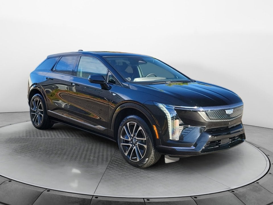 2026 Cadillac OPTIQ Sport's photo