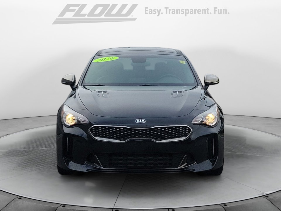 2020 Kia Stinger GT-Line photo 2