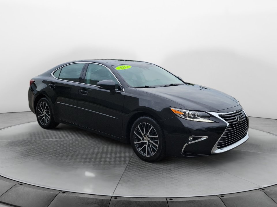2017 Lexus ES
