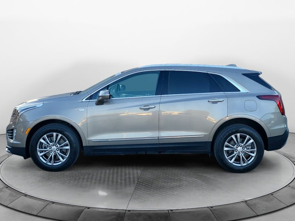 Used 2022 CADILLAC XT5 Premium Luxury SUV