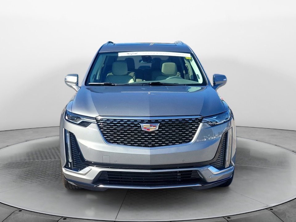 2023 Cadillac XT6 Premium Luxury photo 2