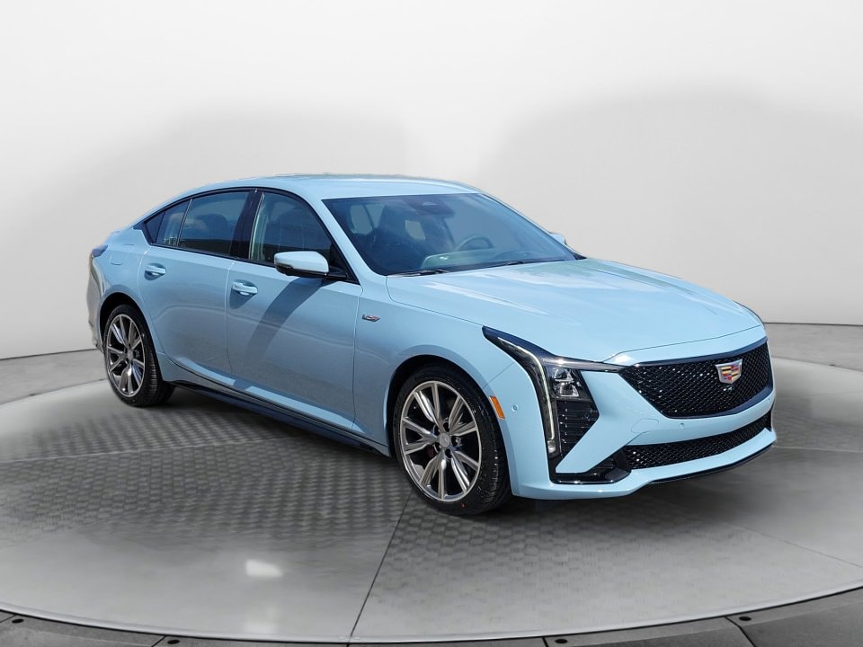 2026 Cadillac CT5 V-Series's photo