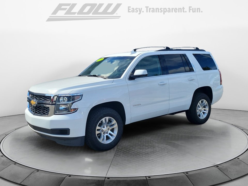 2018 Chevrolet Tahoe LS photo 2