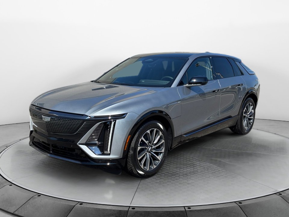 2026 Cadillac Lyriq Sport photo 3