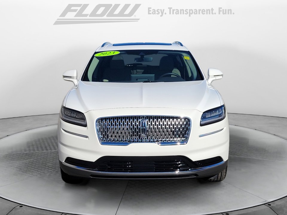 2023 Lincoln Nautilus Reserve photo 2