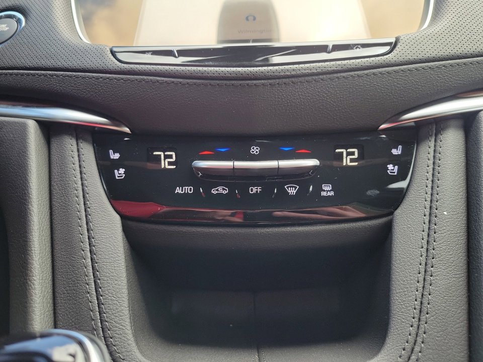 2026 Cadillac XT5 Premium Luxury - Photo 18