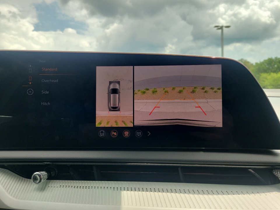 2026 Cadillac OPTIQ Sport - Photo 19