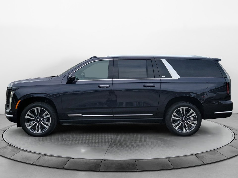 2025 Cadillac Escalade ESV Premium Luxury photo 4